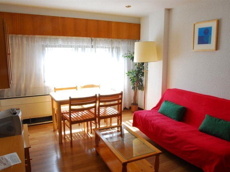 Apartamentos Goya 75 Мадрид Екстериор снимка