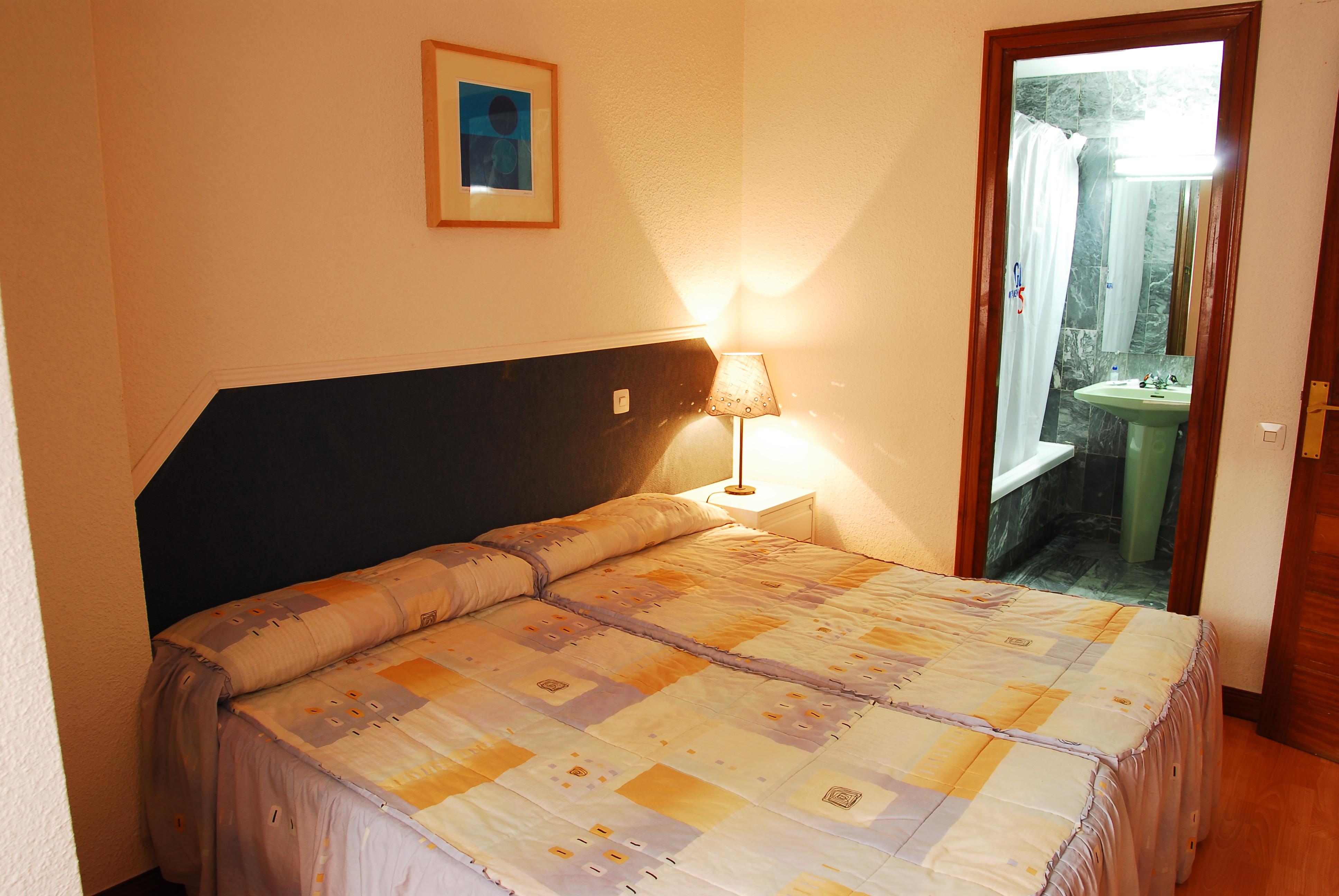 Apartamentos Goya 75 Мадрид Екстериор снимка