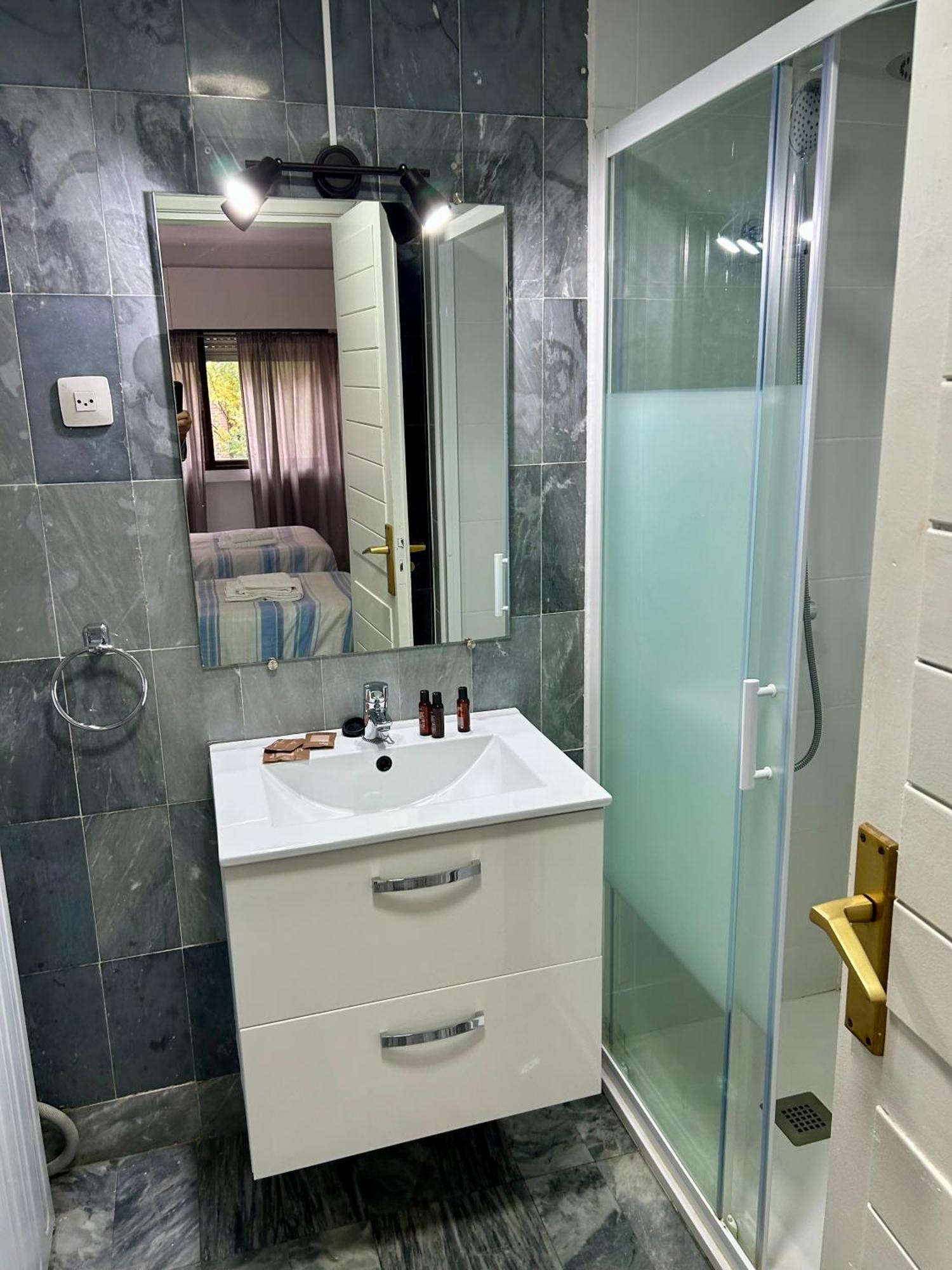 Apartamentos Goya 75 Мадрид Екстериор снимка