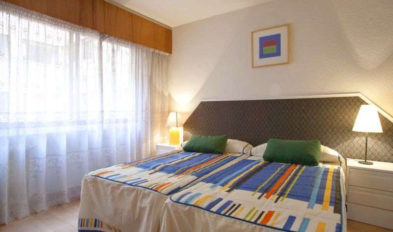 Apartamentos Goya 75 Мадрид Стая снимка